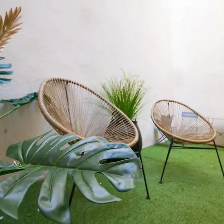 Logis Des Barques Yourhosthelper * נרבון